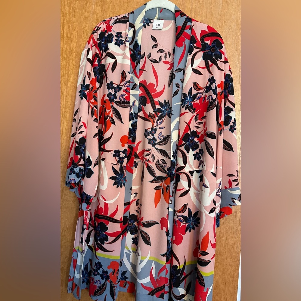 Cabi #5622 Limited Edition Blooming Blush Floral Kimono